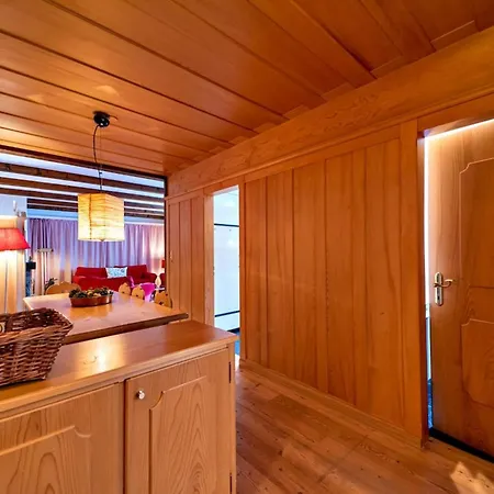 Apartment Champfer - *